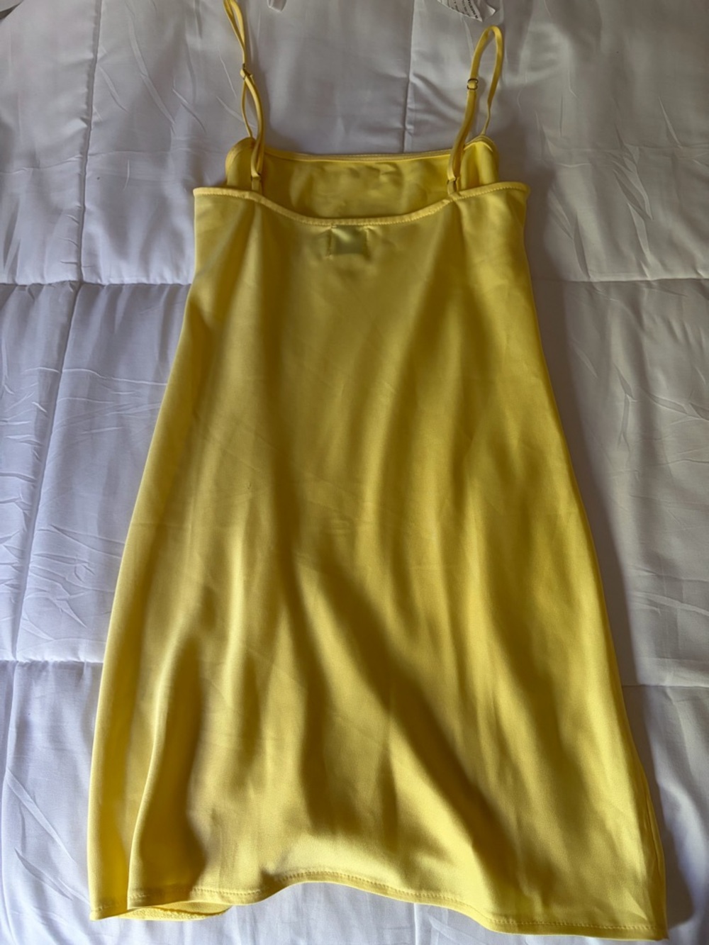 Princess Polly yellow slip dress - Picture 2 of 3